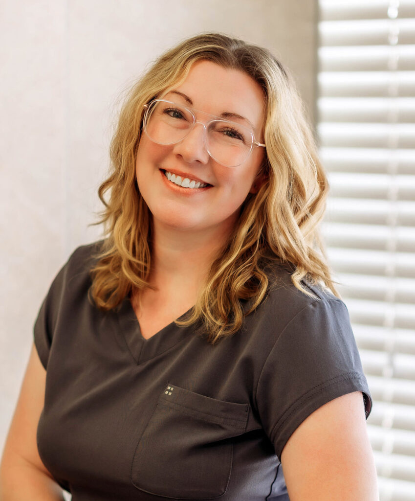 shanna-dental-assistant at Mandras Dental in Troy, Michigan